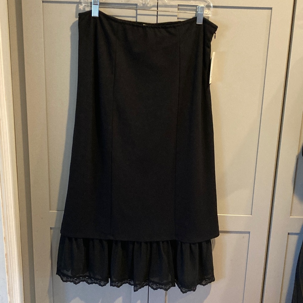 Black Skirt NWT